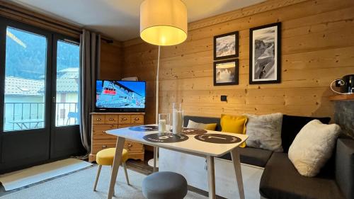 Le 41 du Lyret - Appartement type studio pour deux avec vue sur les Aiguilles dans Chamonix Centre