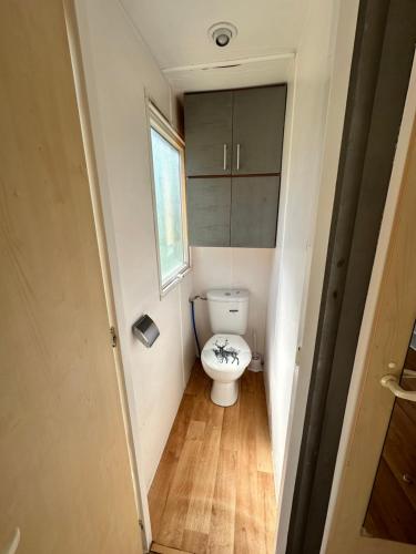 Ένα μπάνιο στο Bungalow BAMBOLERA