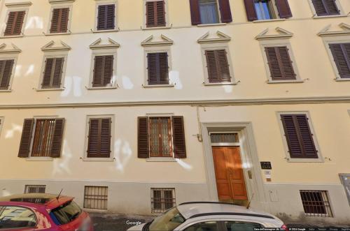 TINA HOUSE FLORENCE