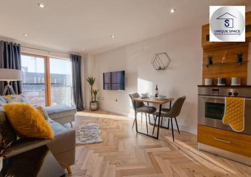 Foto ✪Leisure Stay✪Relocation or Business stay✪1bed - FREE SECURE PARKING SPACE 4