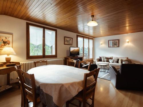 Appartement 3 chambres, lumineux, proche des pistes, wifi, parking inclus - FR-1-304-150