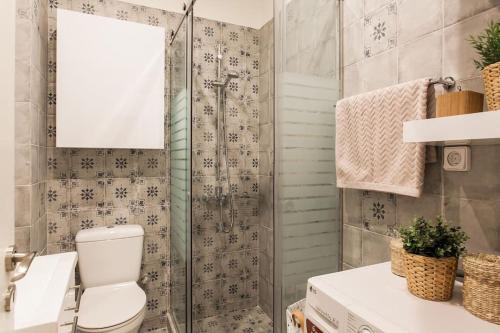 The Green Athenian luxury Flat