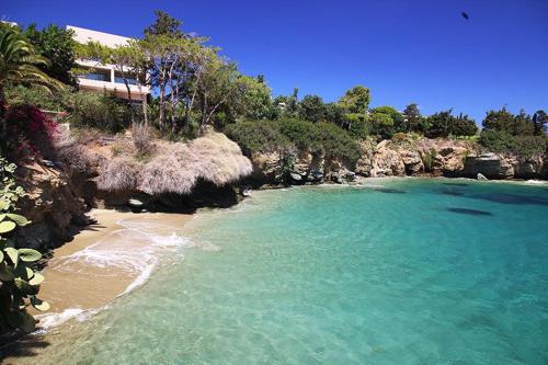 Elio B 1BDR Apt 1 min from the beach by Hospi Living