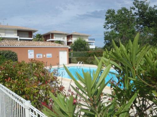 APPT 2 PIÈCES 33m2 + LOGGIA 11m2 REF4024