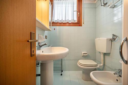 Phòng tắm tại Appartamento Passeggiata al Mare