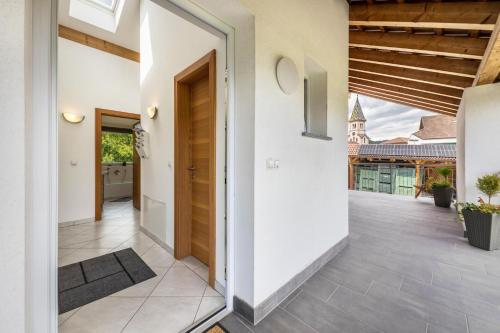 Gambar di galeri bagi Angerblick Apartment di Appiano sulla Strada del Vino