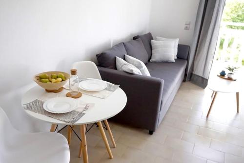 Airy Flat at Xenios Avlais