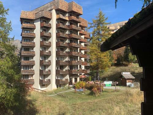 Studio spacieux 4 pers aux Orres, skis aux pieds - FR-1-322-606