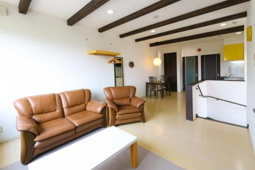 Tsuru Apartments