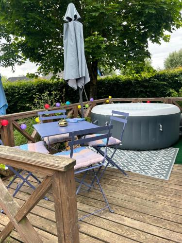 Gîte chalet bleu soleil