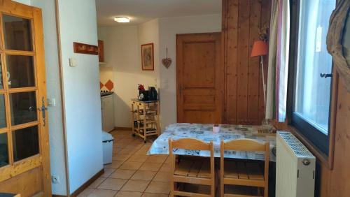 charmant appartement 2-4 personnes coeur de chamonix photo 12