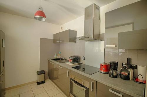 Photo de la galerie de l'établissement AJACCIO F2 Les Corallines entrée de ville, à Ajaccio