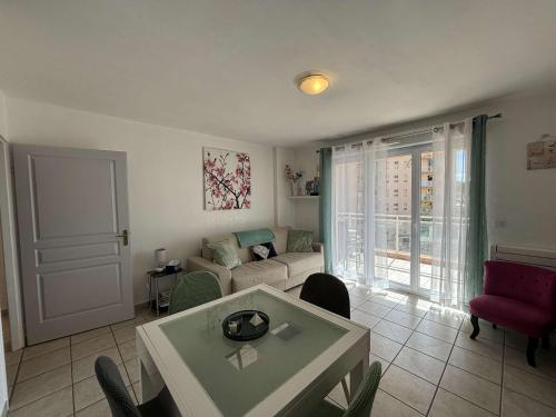 Photo de la galerie de l'établissement AJACCIO F2 Les Corallines entrée de ville, à Ajaccio