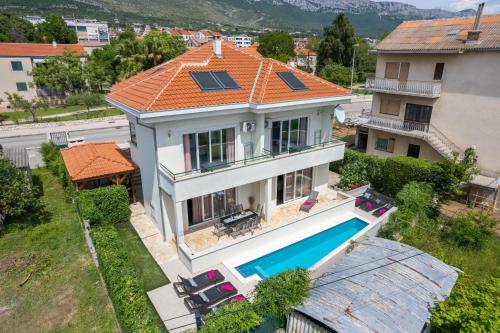 Villa Barbara Apartments with heated pool