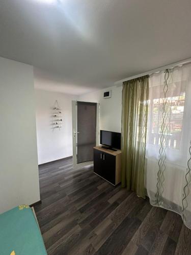 Φωτογραφία από το άλμπουμ του Casa La Românaș σε Tuzla