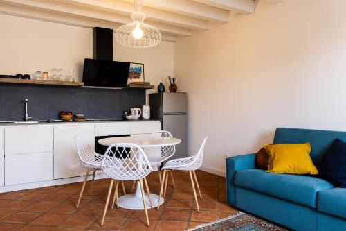 Η κουζίνα ή μικρή κουζίνα στο Loft Laguna, la tua casa in Riviera