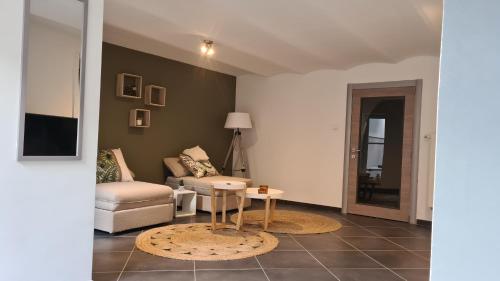 Gallery image of Appartement COZY ET ATYPIQUE in Charleroi