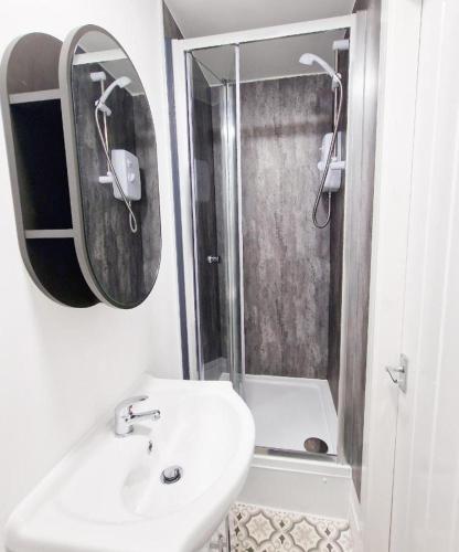 Un baño de Hudson House Burnley 3 Ensuite Rooms Available