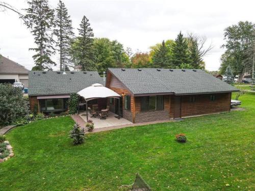 En have udenfor The Clear Lake Retreat