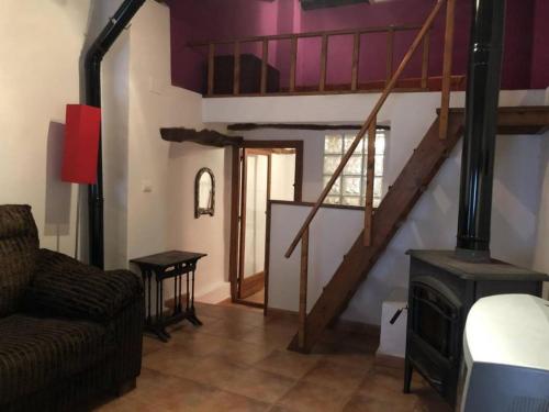 Ein Sitzbereich in der Unterkunft LA CASITA DE LAS HADAS