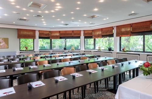 Εστιατόριο ή άλλο μέρος για φαγητό στο Leonardo Royal Hotel Baden- Baden