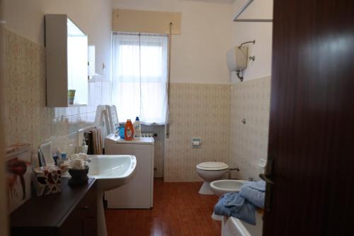 Bilik mandi di A casa di Ada