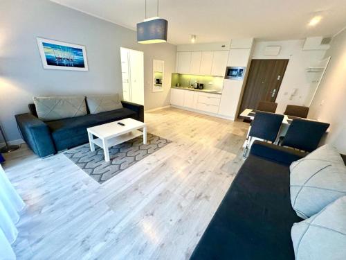 Apartment Bursztyn z ogródkiem I 250m od plażey - Apartment Bernstein mit Garten I 250m vom Strand