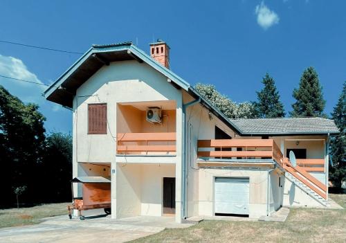 アパートメントが所在する建物
