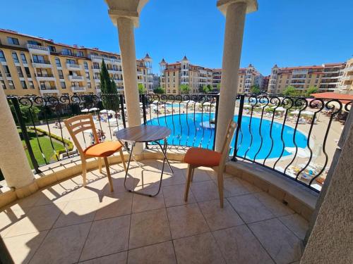 阳光海滩Apartment Lilou - 3 pools, SPA, gym, playgrounds的相册照片