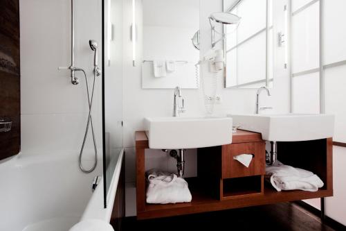 Ванная комната в Sport-Wellnesshotel Bichlhof