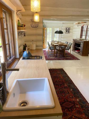 Una cocina o zona de cocina en Wild Beach Spa