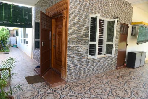 Φωτογραφία από το άλμπουμ του S R Luxurious Fully Ac 3 BHK Bunglow Mysore σε Mysore