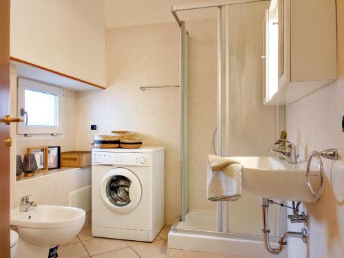 Ένα μπάνιο στο Ferienwohnung Gelsomino