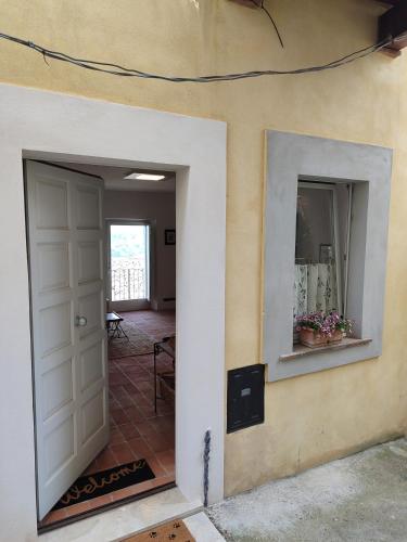 Φωτογραφία από το άλμπουμ του Casa in collina σε Tenaglie