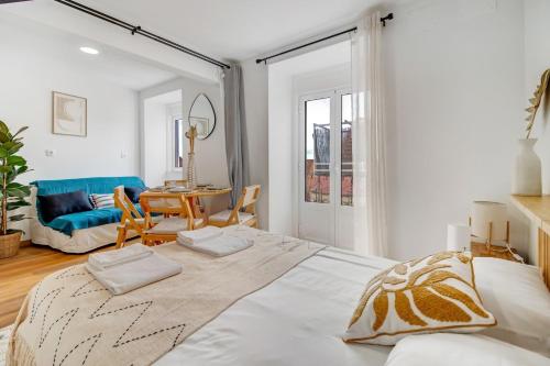 Cosy 1BR tejo view w AC | By Airnest