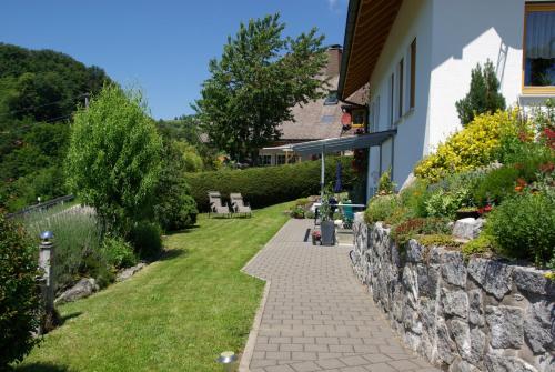 Κήπος έξω από το Haus Föhrenbach
