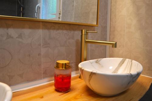 Kúpeľňa v ubytovaní La Rose des Vents & Spa - Gite La Parenthèse