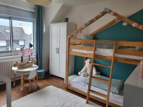 Postel nebo postele na pokoji v ubytování LA BULLE D'AIR, au cœur de Fouesnant et à 5 minutes des plages