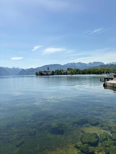 a view of a large body of water at Wohnung See- und Bergnähe in Gmunden