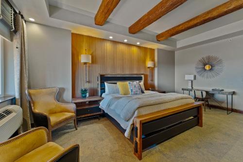 Letto o letti in una camera di Desert Rose Resort & Cabins