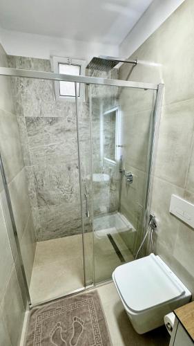 Lindos Comfy Studios Saranda 욕실