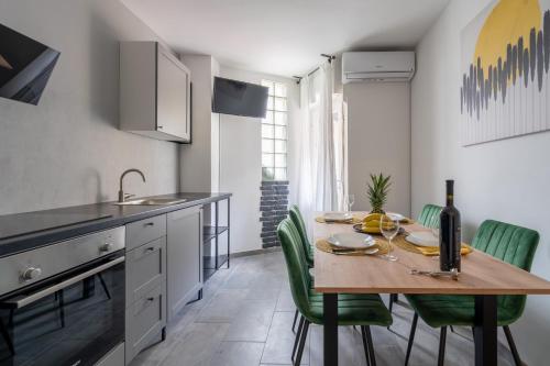 Solis del Mar Modern Apartment Pula Colosseum & Marina Walk