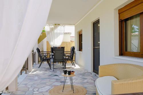 Gallery image of SeaPearl in Paralía Avdhíron