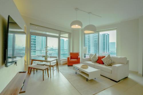 Brand New 2BHK Luxury Apartment 7min to Dubai Mall 1.5 Bath