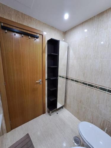 Ένα μπάνιο στο Apartamento en Rianxo La Morenita