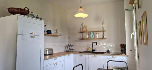 Bel appartement, 2 chambres, Parking, proximité plage et centre ville