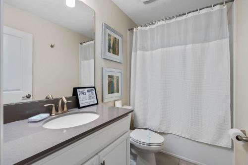 8 Bedroom Home inside the best resort in Orlando! photo 54