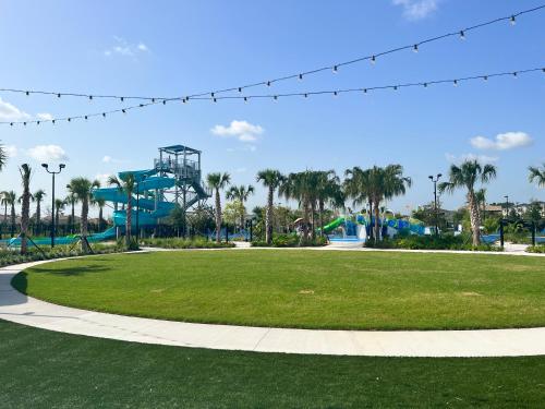 8 Bedroom Home inside the best resort in Orlando! photo 78