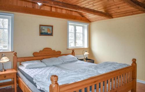 Ένα ή περισσότερα κρεβάτια σε δωμάτιο στο Holiday Home Bjurabysset C-O Pettersso Holmsjö