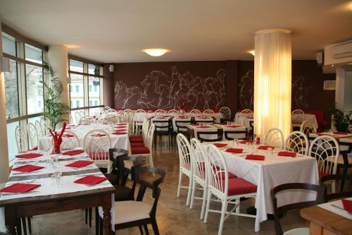 Εστιατόριο ή άλλο μέρος για φαγητό στο Hotel Kristall